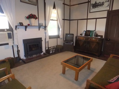 Savernake Farm Stay - Darwin Holiday 1