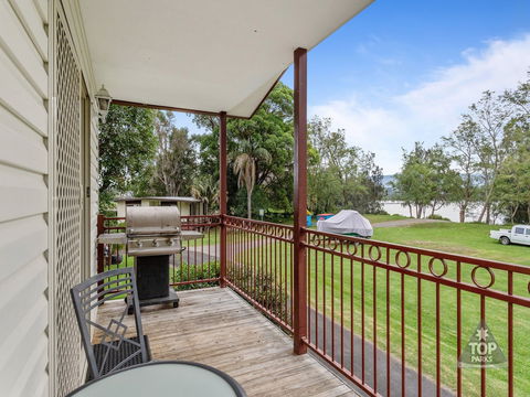 Shoalhaven Caravan Village - Darwin Holiday 4