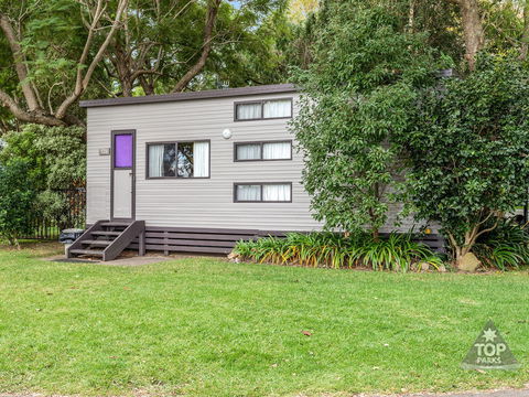 Shoalhaven Caravan Village - Darwin Holiday 6