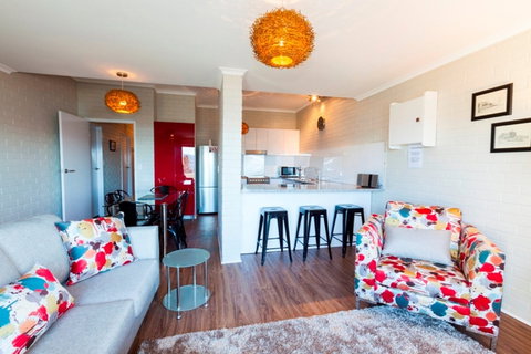 Summit 9 - Darwin Holiday 2