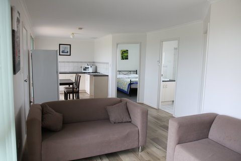 Tarnasey Farm - Schilling's Shack - Darwin Holiday 1