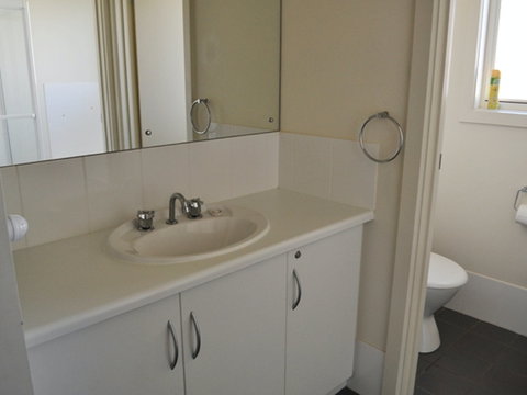 The Dwicke - Darwin Holiday 7