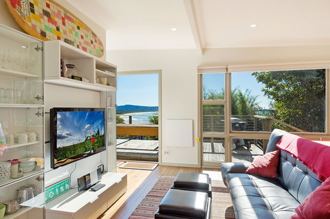 The Love Shack: Pambula Beach - Darwin Holiday 6