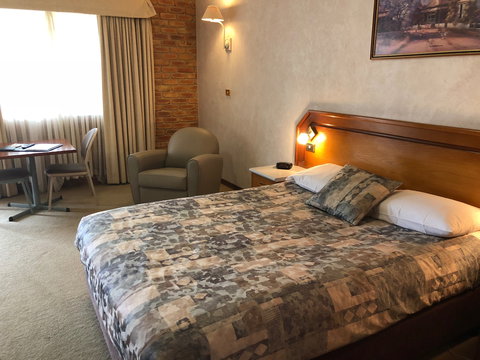 The Crossing Motel Junee - Darwin Holiday 2