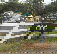 The Malone's Bed and Breakfast Guest Rooms - Darwin Holiday