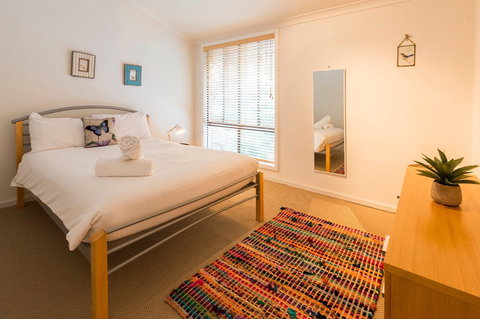 Treetops On Yungarra - Darwin Holiday 7