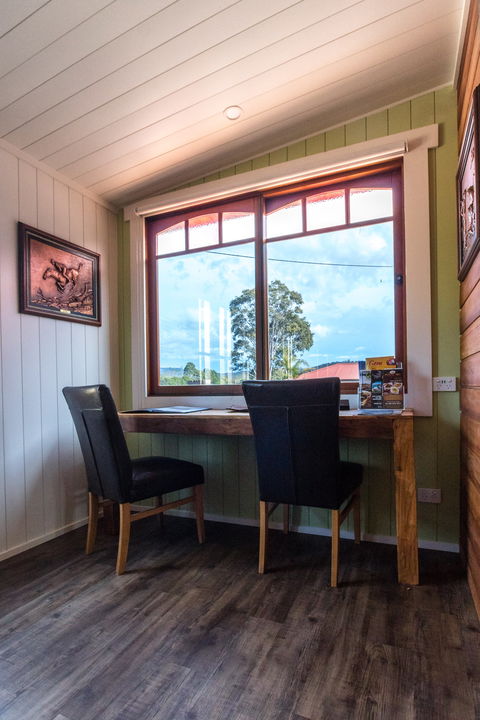 Uniquely Pambula - Pet Friendly Holiday Accomodation - Darwin Holiday 7