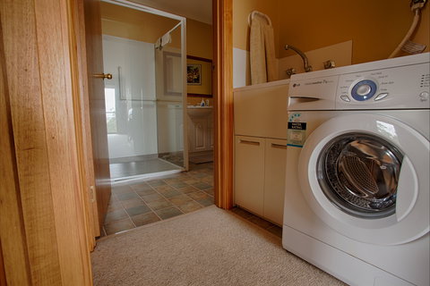 Viewenmore Villa Bed & Breakfast - Darwin Holiday 5