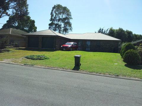 Wellington East Marina - Darwin Holiday 0