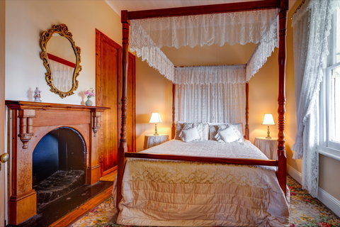 Abbey's Spa Cottage - Darwin Holiday 0