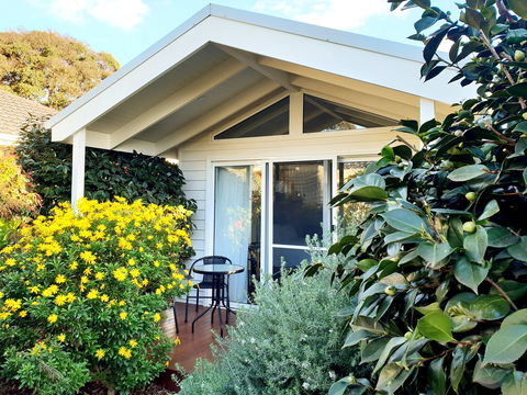 Alkira Garden Studios - Darwin Holiday 1
