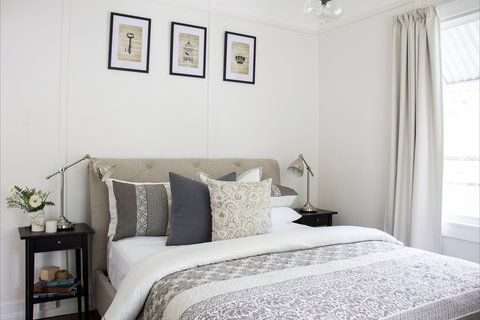 Anchored In Byron - Darwin Holiday 1