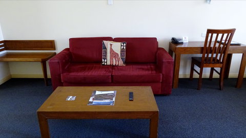 Armidale Pines Motel - Darwin Holiday 2