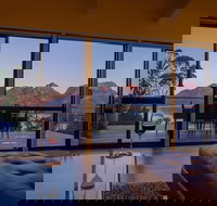 ArtHouse Freycinet - Darwin Holiday