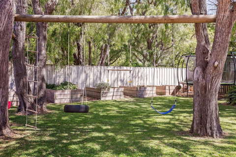 Baudin On Bay - Darwin Holiday 8