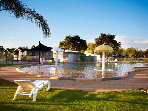 BIG4 NRMA Yarrawonga Mulwala Holiday Park - Darwin Holiday 1