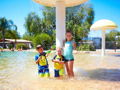BIG4 NRMA Yarrawonga Mulwala Holiday Park - Darwin Holiday 8