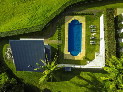 Byron's Brae - Darwin Holiday 1