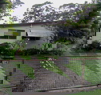 Chapman Cottage at Callala Bay - Darwin Holiday