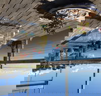 Doi's Ocean Front Apartment - Darwin Holiday