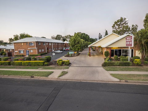 Emerald Maraboon Motor Inn - Darwin Holiday 1