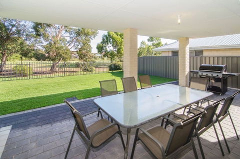 Fairway Isle - Darwin Holiday 8