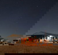 Food  Huts by Mt Oxley - Darwin Holiday