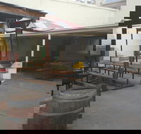 Great Eastern Hotel Motel Young - Darwin Holiday