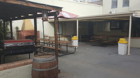 Great Eastern Hotel Motel Young - Darwin Holiday 0