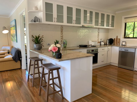 Hahndorf Luxury Lodge - Darwin Holiday 2