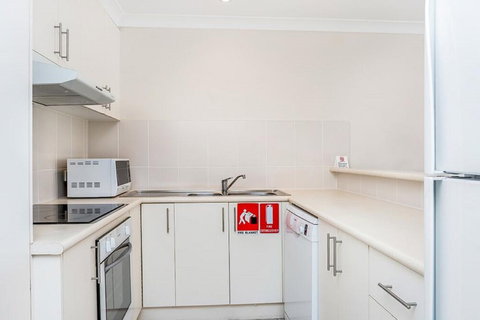 Heather's Hideaway - Darwin Holiday 6