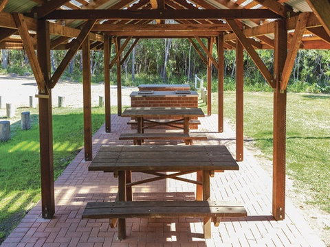 Illaroo Group Camping Area - Darwin Holiday 1