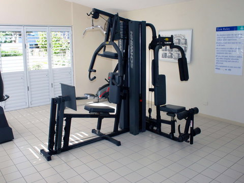 Indigo Blue Beachfront Holiday Apartments - Darwin Holiday 4