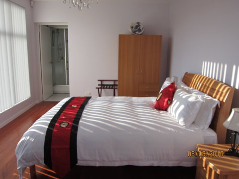 Island Eden - Darwin Holiday 1