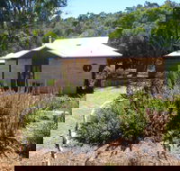 Jalbrook  Estate-  CottagesAlpacasGallery  Function Centre - Darwin Holiday