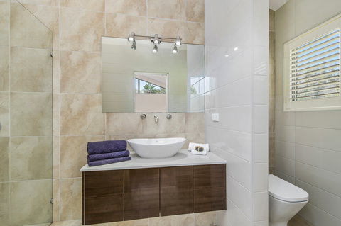 Lakeside Lodge Lake Cathie - Darwin Holiday 5