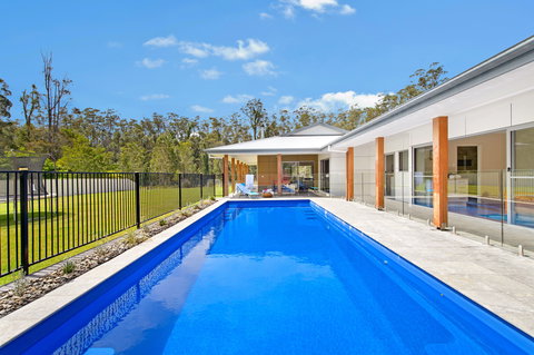 Lakeside Lodge Lake Cathie - Darwin Holiday 7