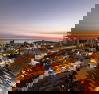 Oaks Elan Dawrin - Darwin Holiday