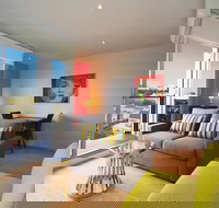 Oaks Melbourne South Yarra Suites - Darwin Holiday