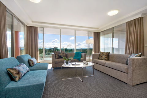Pacific Suites Canberra - Darwin Holiday 2