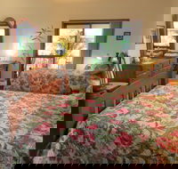 Peaceful Palms Bed and Breakfast - Darwin Holiday