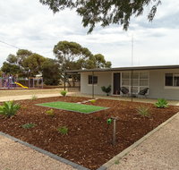 Play On Moontana - Darwin Holiday