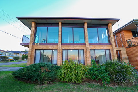 Ripples By The Sea - Darwin Holiday 2