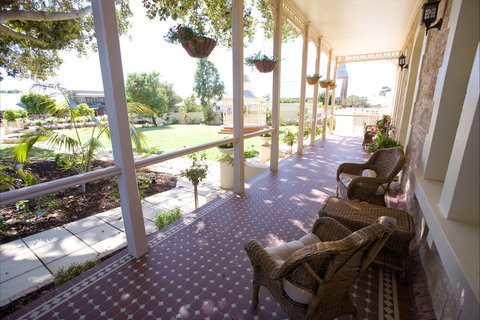 Rose Eden House At Goolwa - Darwin Holiday 8