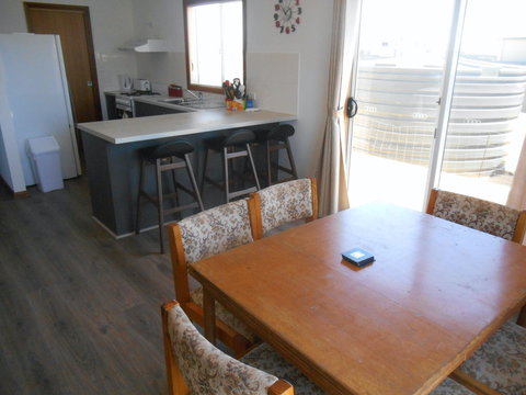 Ryan's Retreat - Darwin Holiday 1