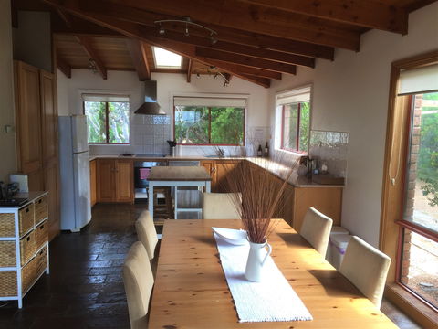 Sandpiper Ocean Cottages - Darwin Holiday 6