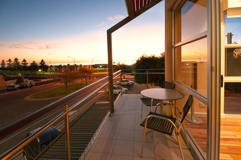 Semaphore Blue Apartments - Darwin Holiday 1