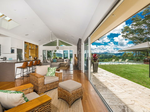 Serene - Darwin Holiday 7