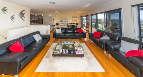 Serenity On Stacey - Darwin Holiday 5