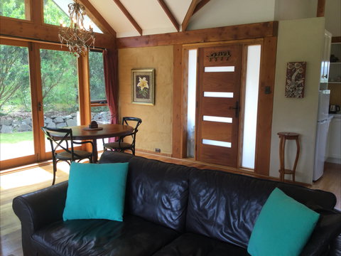 Shanleys Huon Valley - Darwin Holiday 2